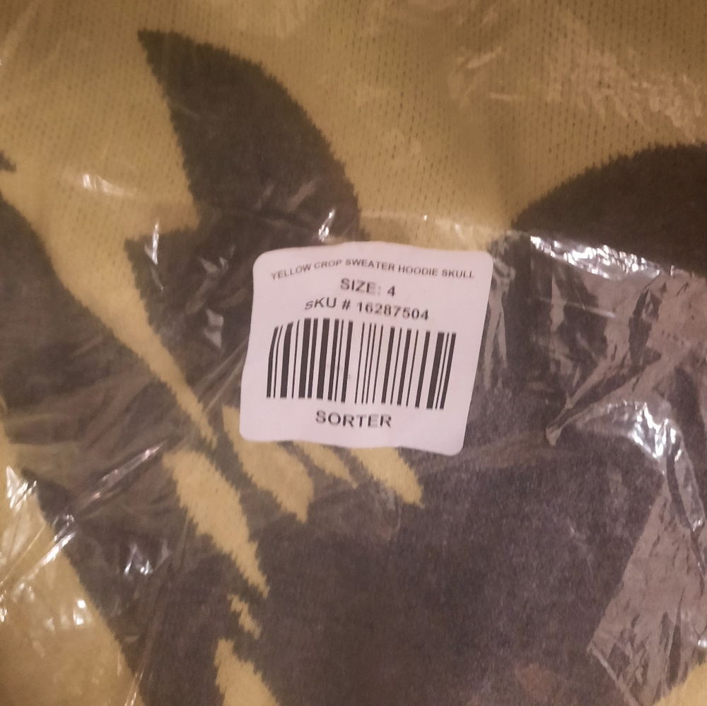 Torrid Yellow Crop Luxe Cozy Heart Sweater Hoodie - Picture 6 of 11